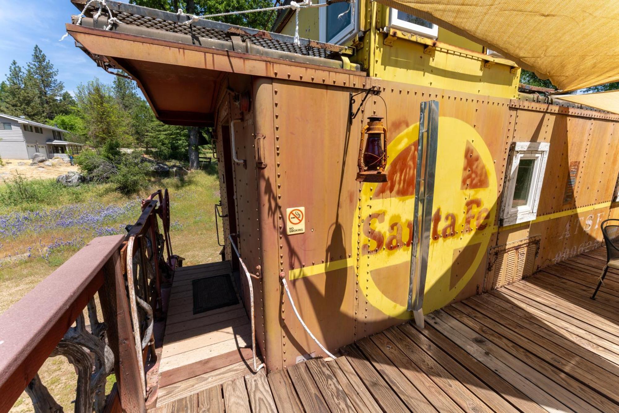 Little Red Caboose *